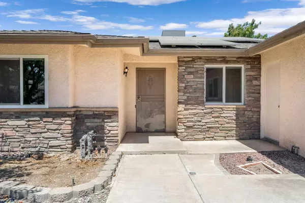 1255 Pontiac, Clovis, CA 93612