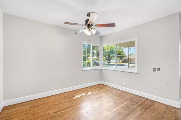 3335 E Swift AVE, Fresno, CA 93726