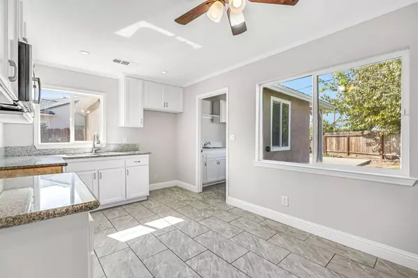 1415 N Howard AVE, Fresno, CA 93703