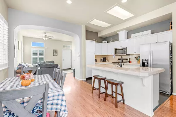 4088 W Fig Tree LN, Fresno, CA 93722