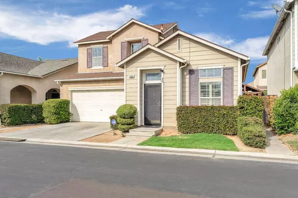 4088 W Fig Tree LN, Fresno, CA 93722