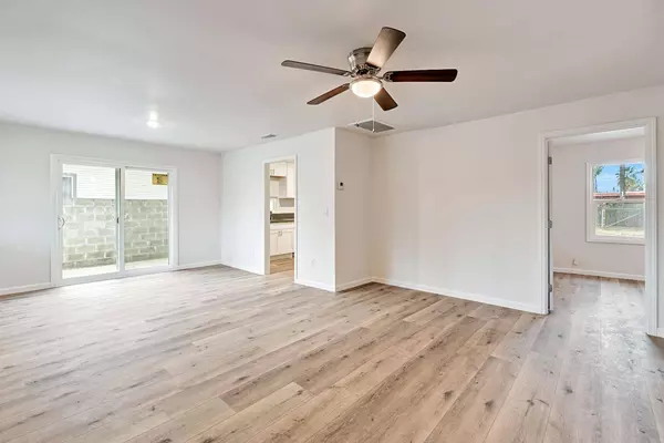 617 N Farris AVE, Fresno, CA 93728