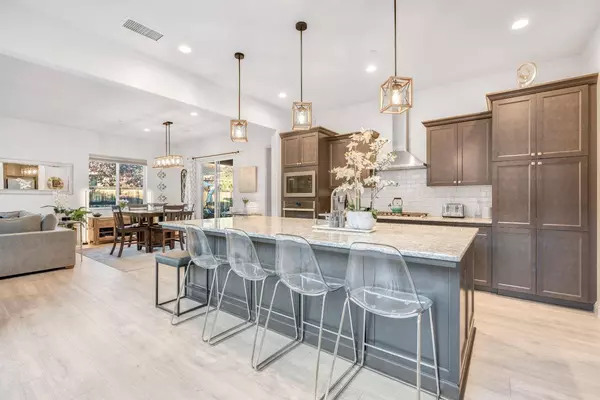 4245 Fairmont AVE, Clovis, CA 93619