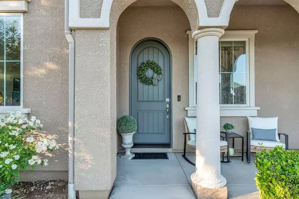 4245 Fairmont AVE, Clovis, CA 93619