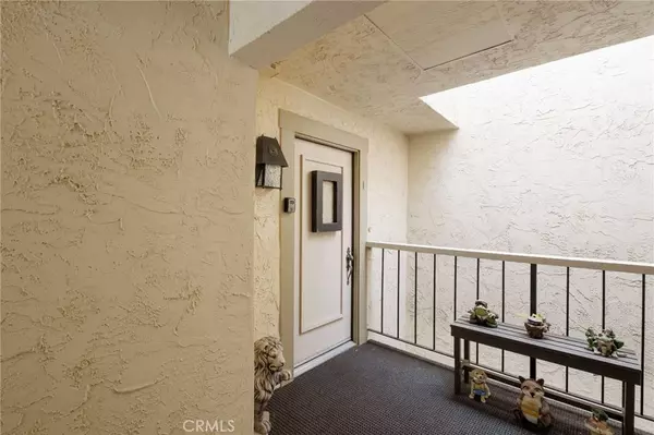 3117 Terra Granada DR #1, Walnut Creek, CA 94595