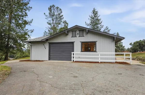 5785 Glacier Point, Mariposa, CA 95338