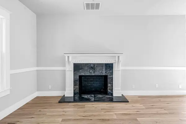 1249 D ST, Reedley, CA 93654