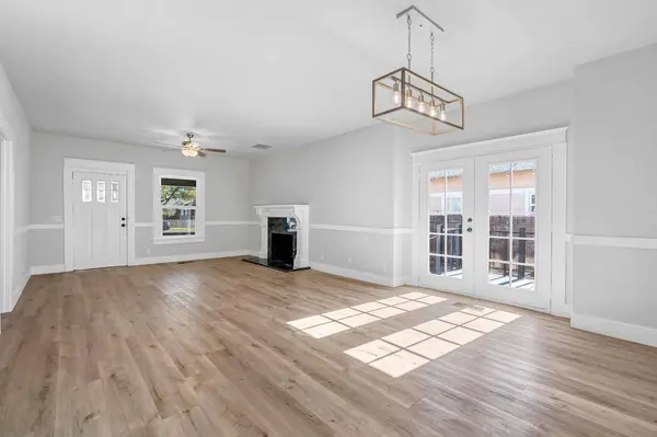 1249 D ST, Reedley, CA 93654