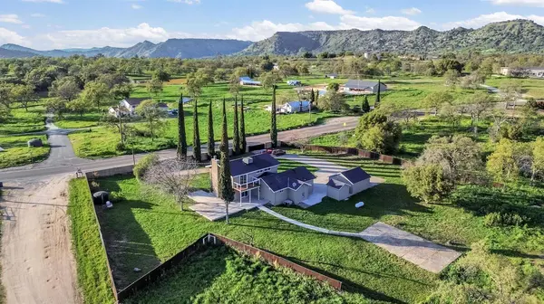 28718 Auberry RD, Prather, CA 93651