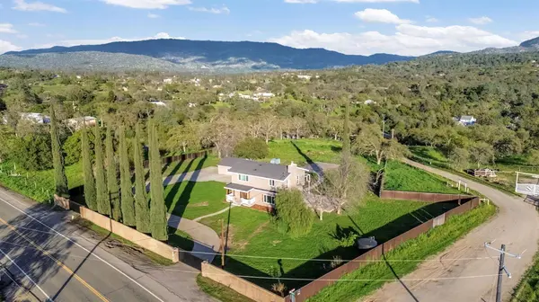 28718 Auberry RD, Prather, CA 93651
