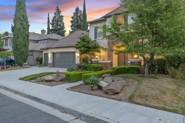 9358 N Winery AVE, Fresno, CA 93720