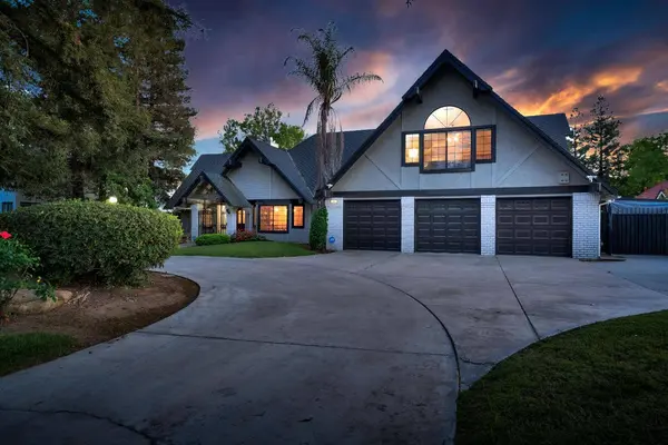 327 E Audubon DR, Fresno, CA 93720