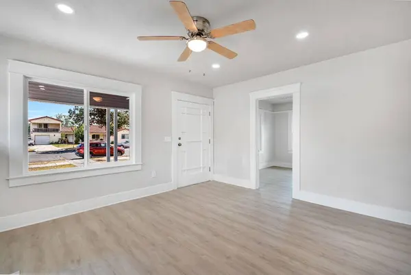 3935 E Balch AVE, Fresno, CA 93702