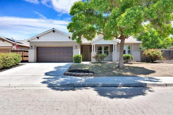 2090 N Delbert AVE, Fresno, CA 93722