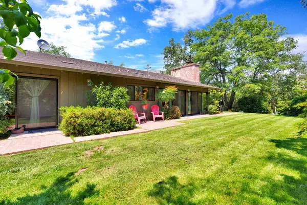 43715 Dinely DR, Three Rivers, CA 93271