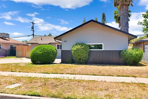 2901 N 2nd ST, Fresno, CA 93703