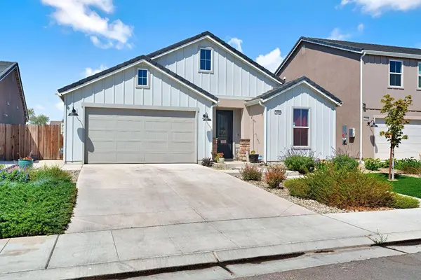 1150 Atlantica DR, Madera, CA 93636