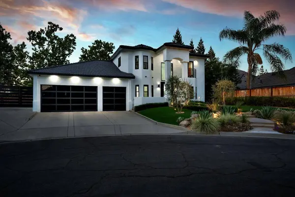 1292 E Valley Forge DR, Fresno, CA 93720