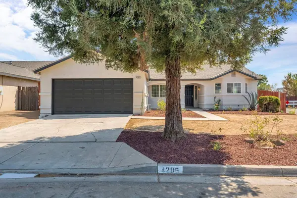 4285 W Saginaw WAY