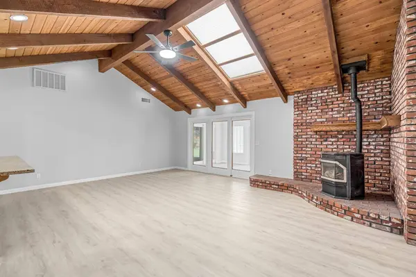 10784 Sierra View ST, Madera, CA 93636