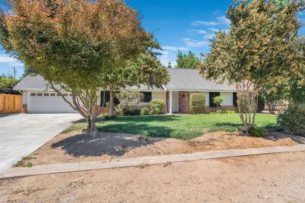 10784 Sierra View ST, Madera, CA 93636