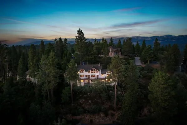 42534 Bretz Point LN, Shaver Lake, CA 93664