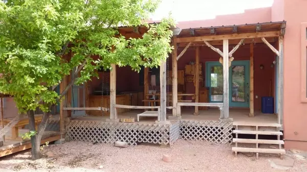 3895 E Juniper Cliffs Drive, Kanab, UT 84741