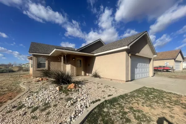 563 W Johnson Drive, Kanab, UT 84741
