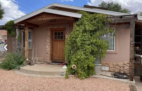 363 South 250 East, Kanab, UT 84741