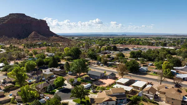 Kanab, UT 84741-3510,163 E 200 N