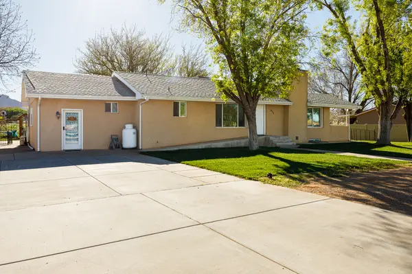 611 S 175 E, Kanab, UT 84741-3647