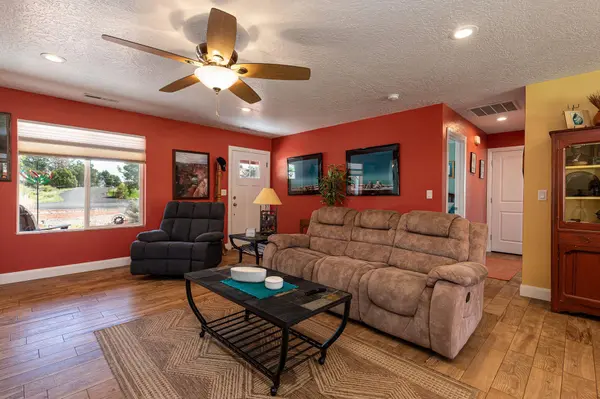 1734 S Lee DR, Kanab, UT 84741