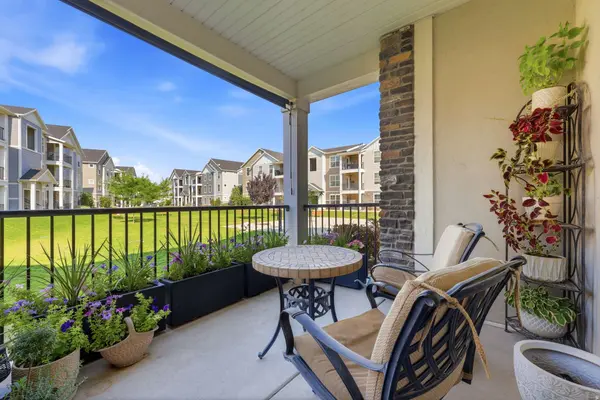 631 N SUN PEAK DR, Vineyard, UT 84059