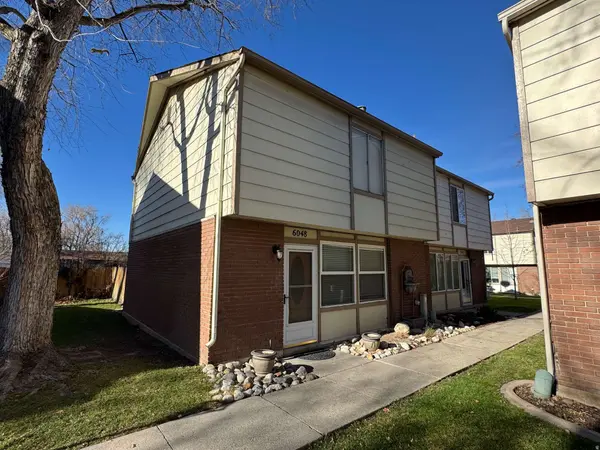 6048 S 2075 E, Holladay, UT 84121