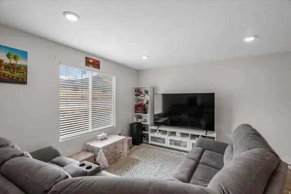 8552 W CORDERO DR, Magna, UT 84044