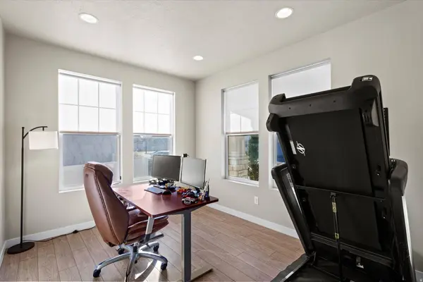 6446 N PINE TREE WAY, Eagle Mountain, UT 84005