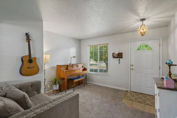 3436 W DOWNHILL RD S, Taylorsville, UT 84129