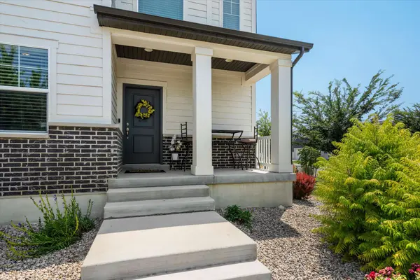 7831 W KING TOP RD, Magna, UT 84044