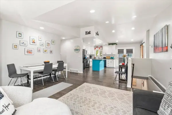 149 E PIONEER AVE, Sandy, UT 84070