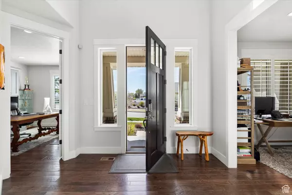 702 W OSBORNE FOX WAY, Draper, UT 84020