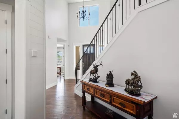 702 W OSBORNE FOX WAY, Draper, UT 84020