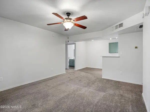 1385 W University Avenue #182, Flagstaff, AZ 86001