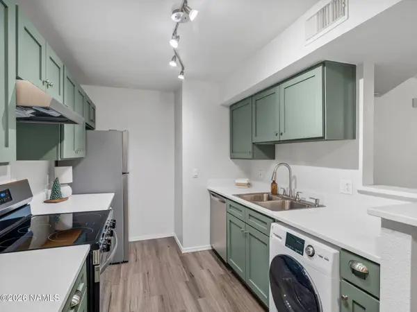 1385 W University Avenue #182, Flagstaff, AZ 86001