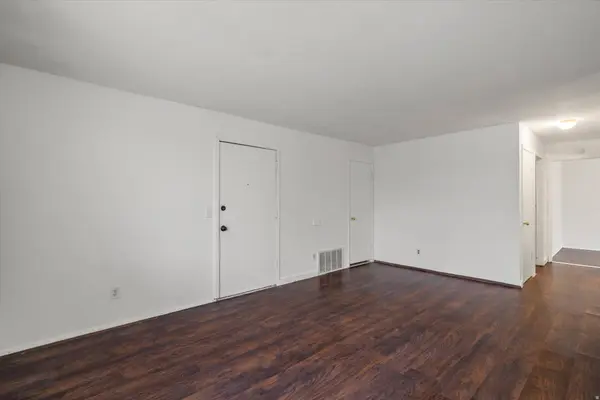 2519 S PARKCREST DR, West Valley City, UT 84119