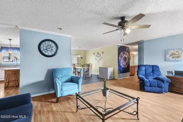 5318 Kristi LN, Kinston, NC 28501