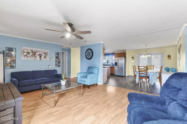 5318 Kristi LN, Kinston, NC 28501