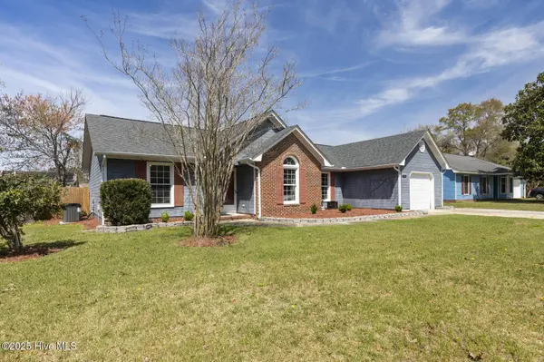 108 Woodbridge CT, Jacksonville, NC 28540