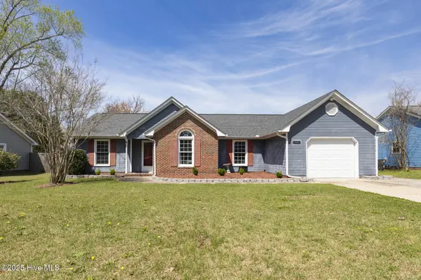 108 Woodbridge CT, Jacksonville, NC 28540