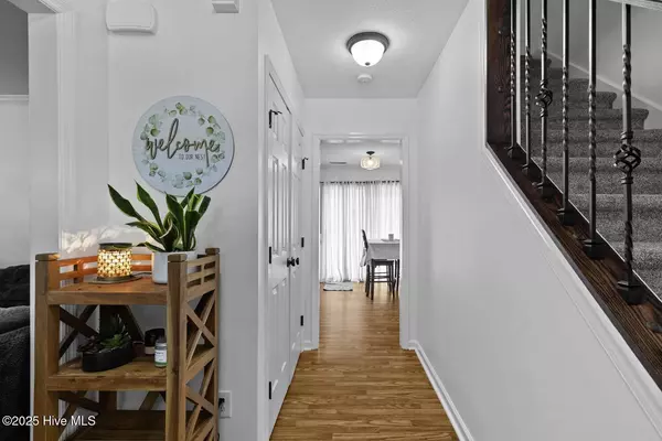 504 Sassy CT, Richlands, NC 28574