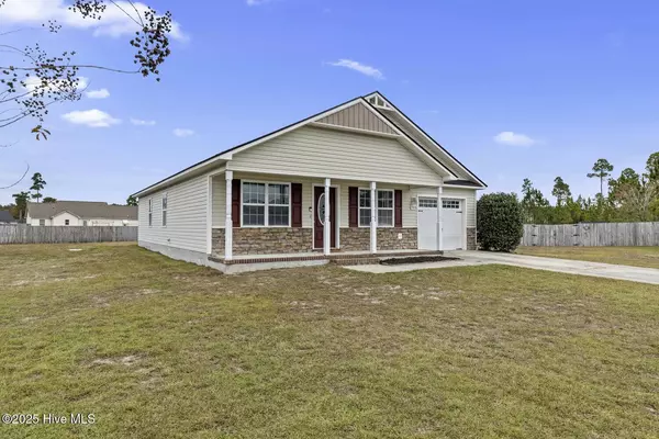 503 Hester CT, Richlands, NC 28574